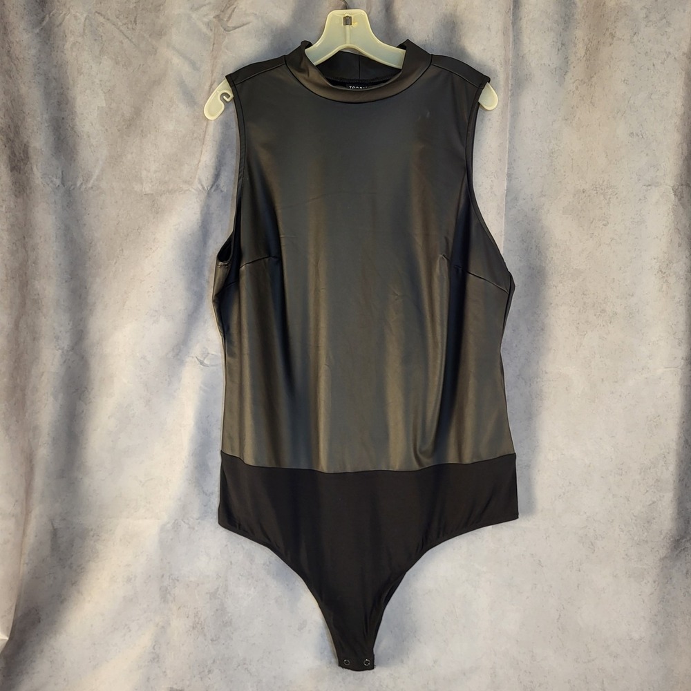 NWT Torrid Sz 2XL (18-20) Faux Leather Bodysuit Black Mock Neck Snap Closure